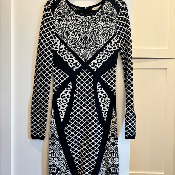 Nicole Miller Atelier Sweater Dress - Picture 3 of 4